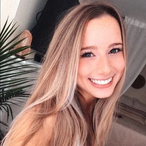 Meet your Posher, Kelsey